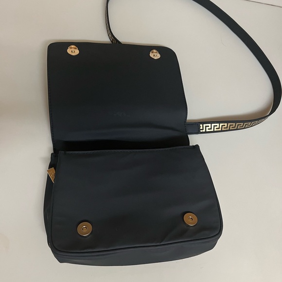 Versace La Medusa Crossbody bag - Picture 3 of 6